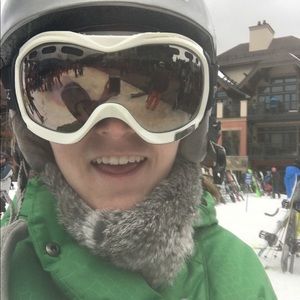 Meet your Posher, Josie